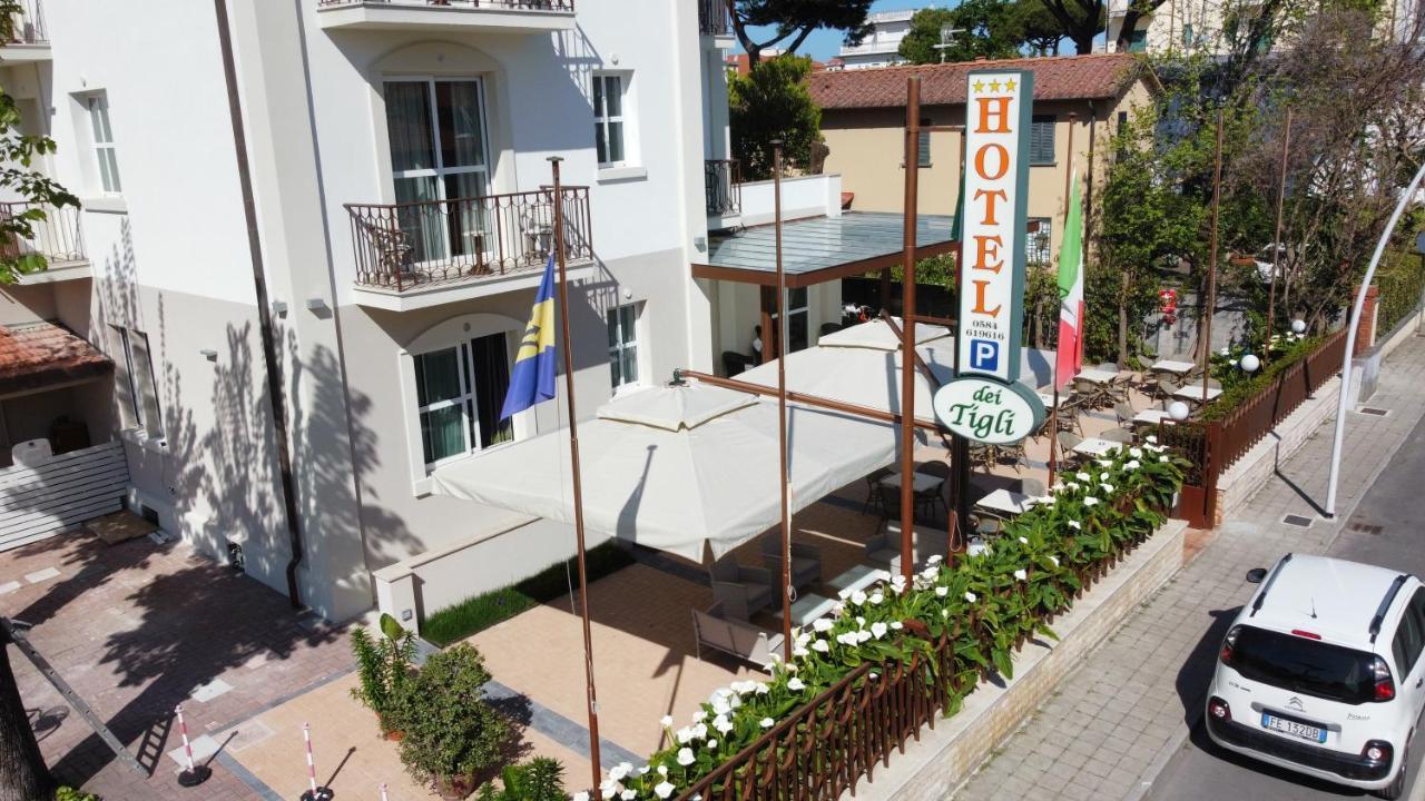 Hotel Dei Tigli Lido di Camaiore Extérieur photo