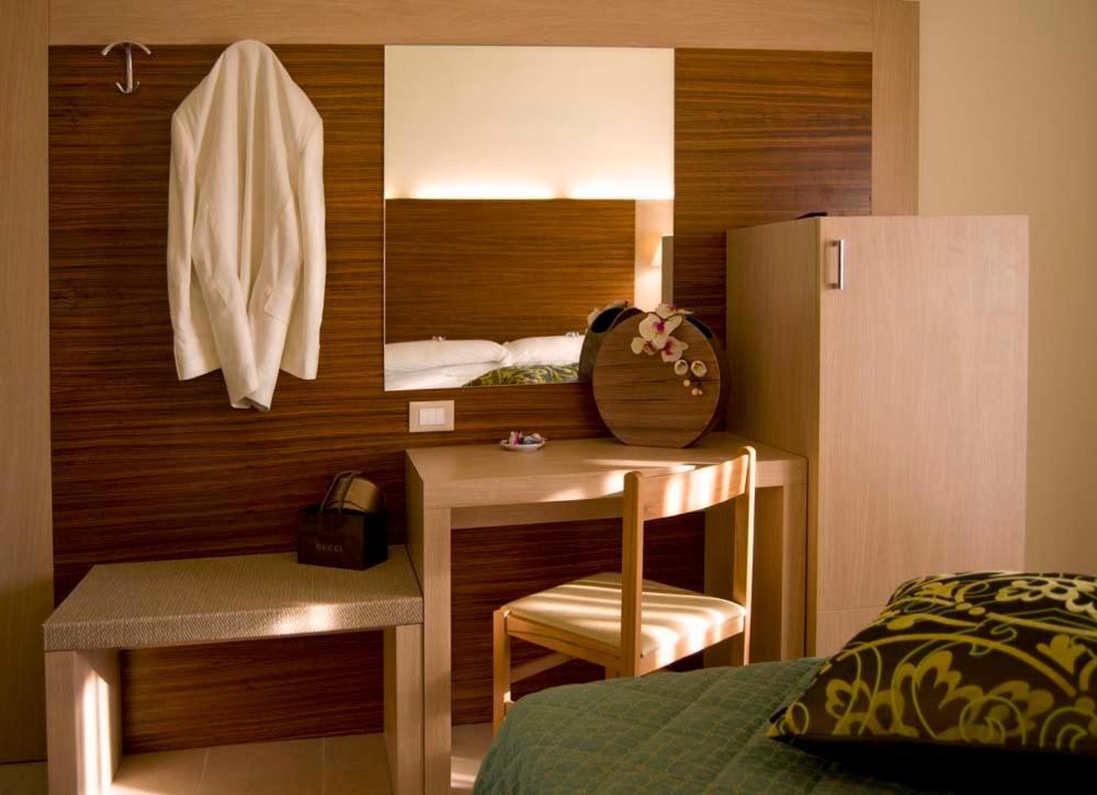 Hotel Dei Tigli Lido di Camaiore Extérieur photo