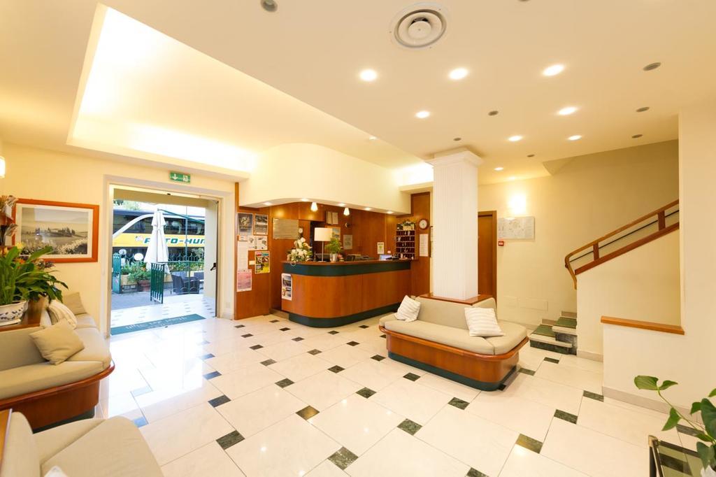 Hotel Dei Tigli Lido di Camaiore Extérieur photo