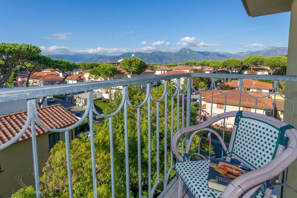 Hotel Dei Tigli Lido di Camaiore Extérieur photo